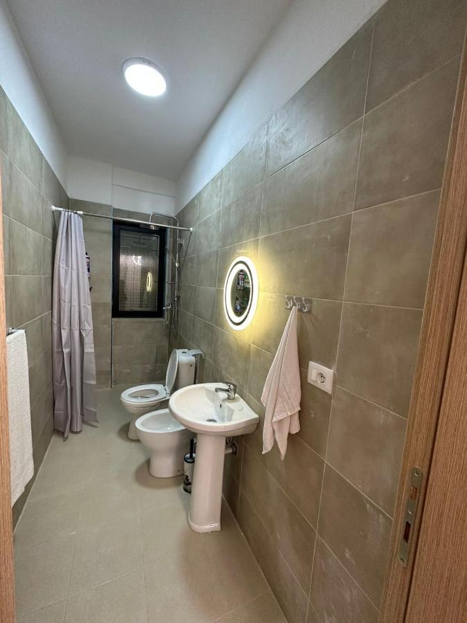Cosy 2br Near Airport - Self Check-in 24hr * Tirana